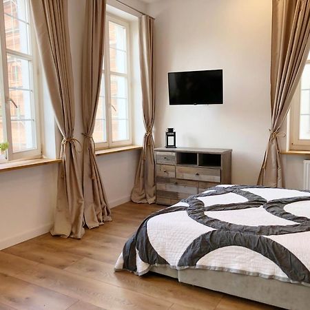 Apartament Szeroka Old Town Гданск Екстериор снимка